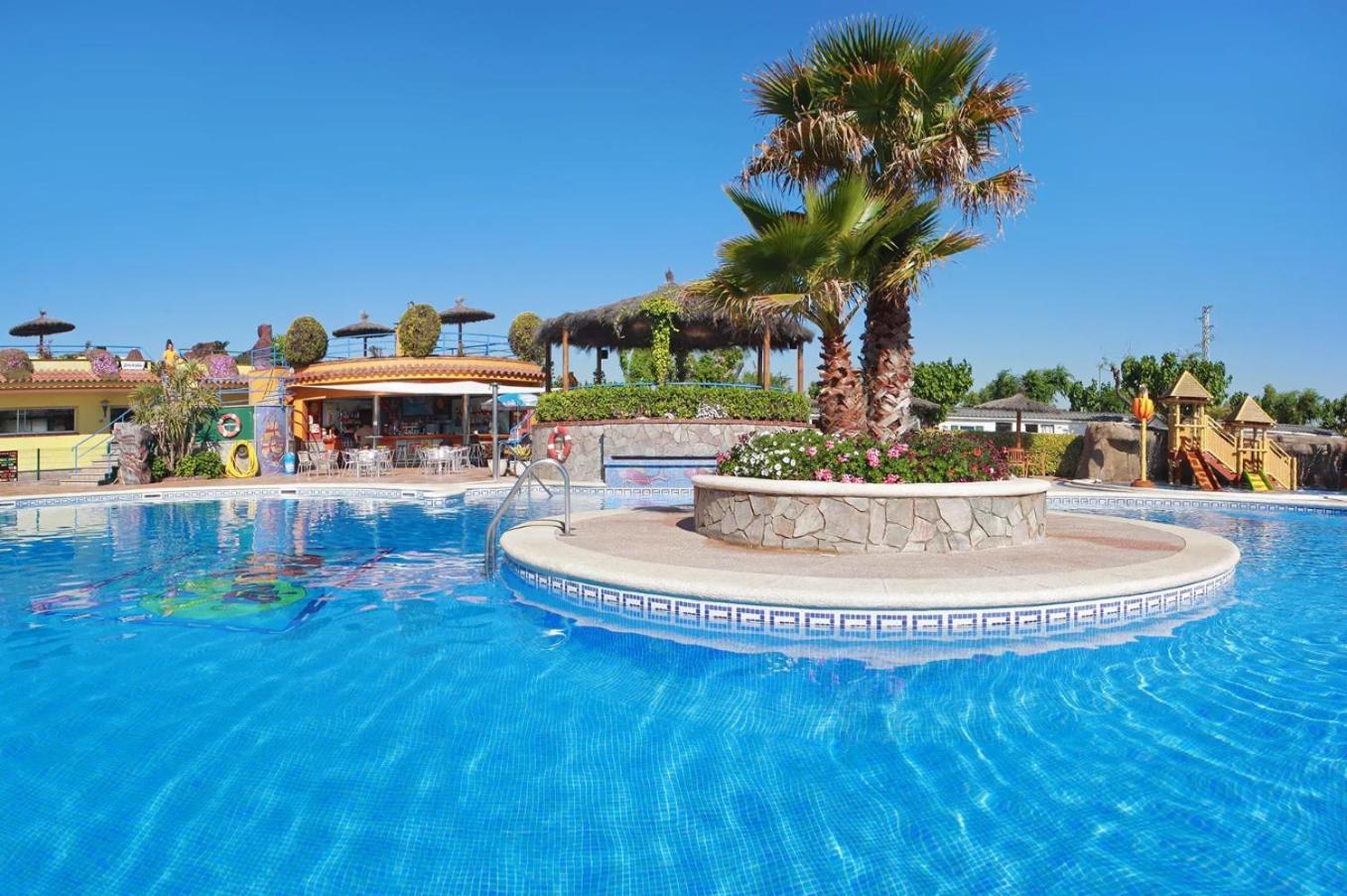 Hotel Kampaoh Blanes Exterior foto